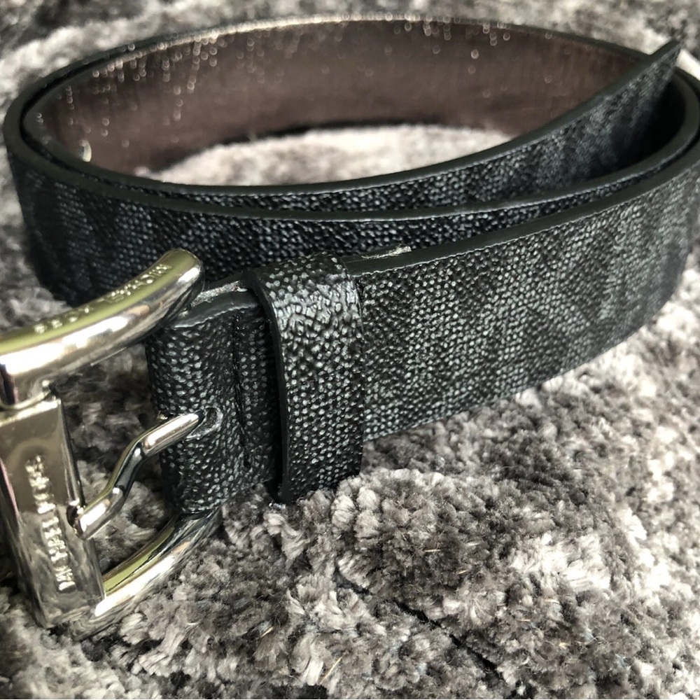 MICHAEL KORS Black Womens Mk Logo Monogram 552551 Size Med Belt.